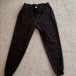 Lululemon-On the fly jogger woven